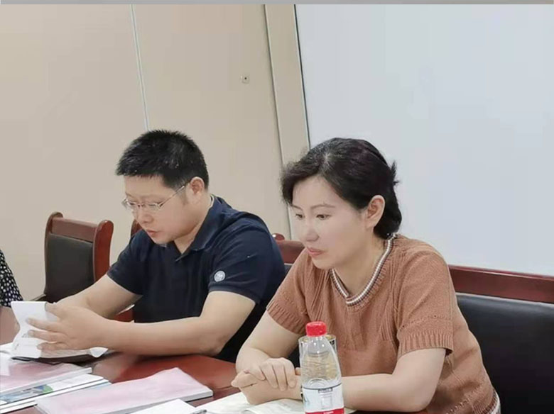 省藥品監(jiān)督管理局第一分局局長(zhǎng)張淼一行蒞臨深藍(lán)醫(yī)療考察調(diào)研